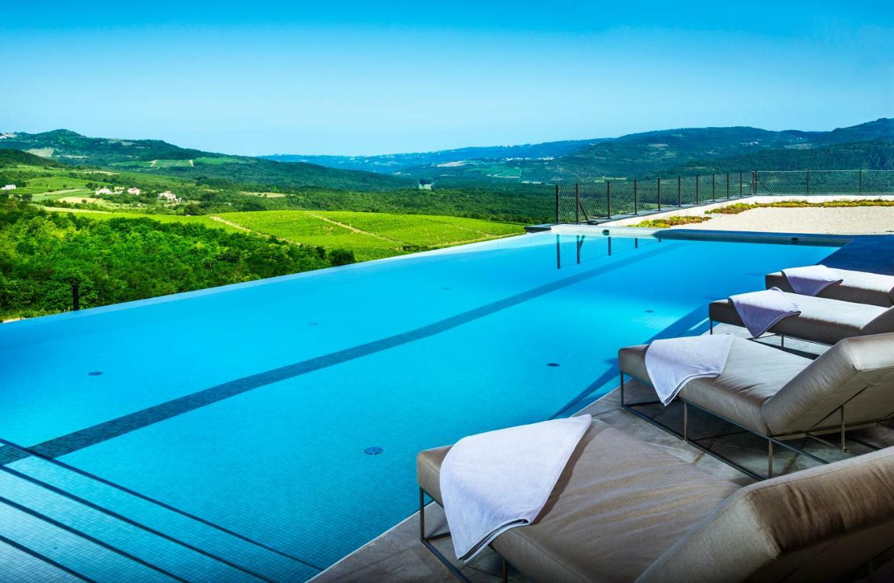 Winery & Design Hotel Roxanich Motovun Exterior photo